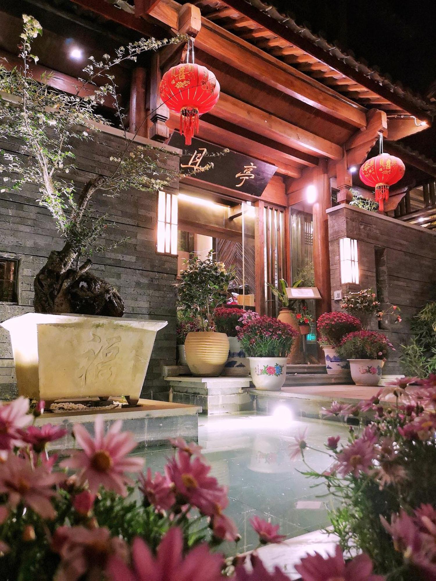 Lijiang Cheriton Hotel Exterior foto